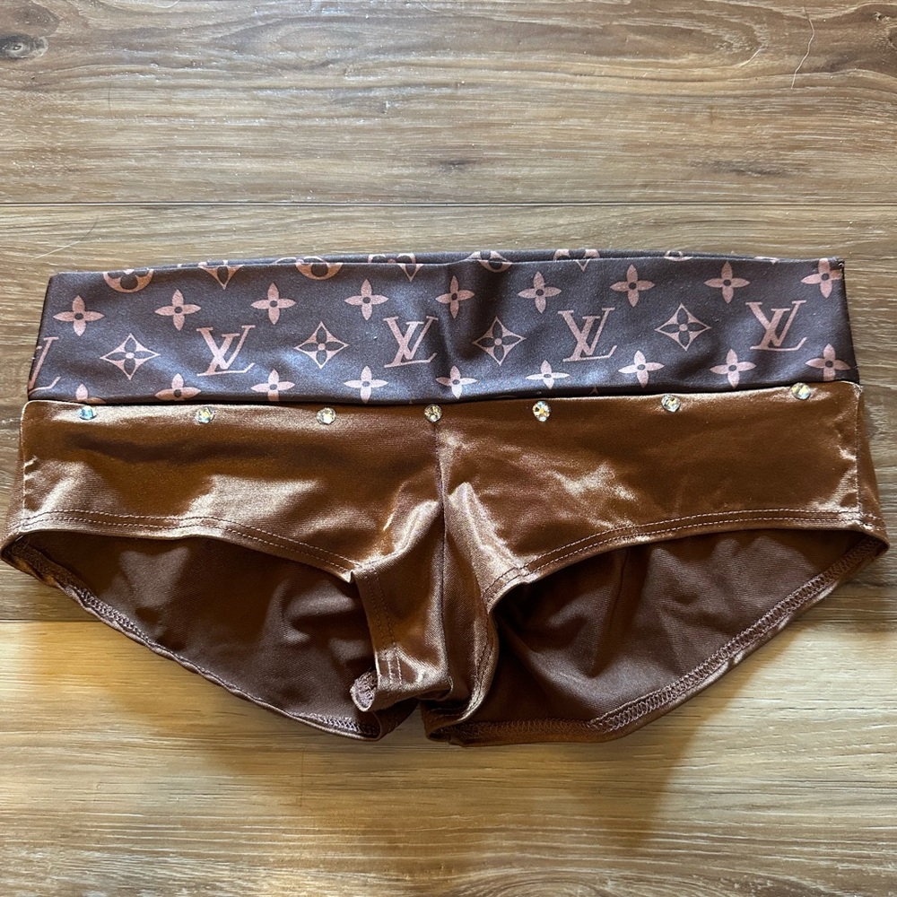 Louis Vuitton Brown Monogram Bottoms Faux